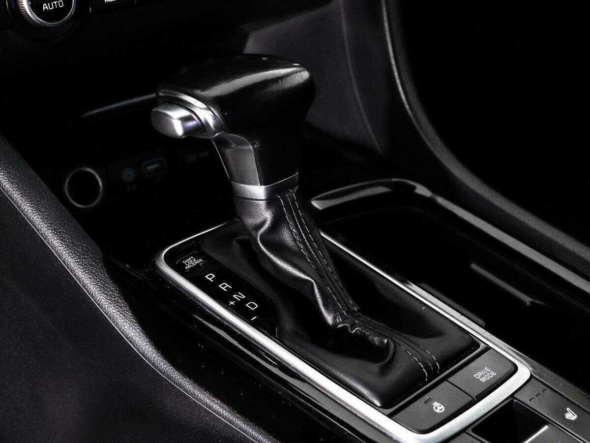 Купить Kia Optima с пробегом. Фото: #8