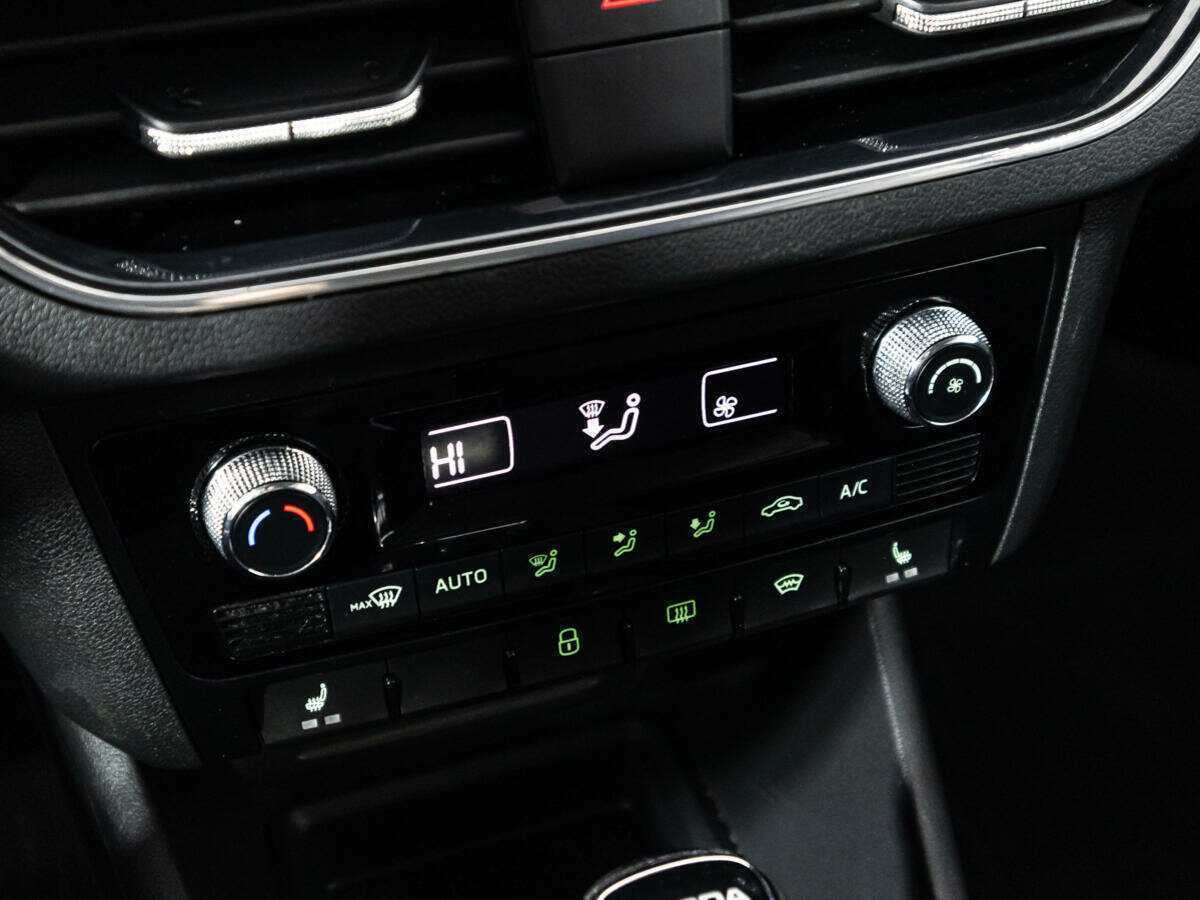 Купить Skoda Rapid с пробегом. Фото: #14