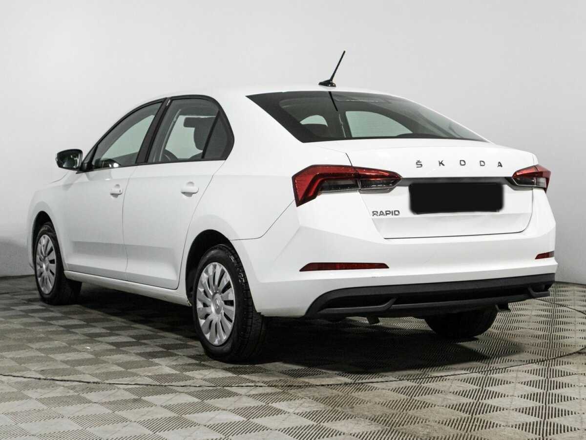 Купить Skoda Rapid с пробегом. Фото: #6