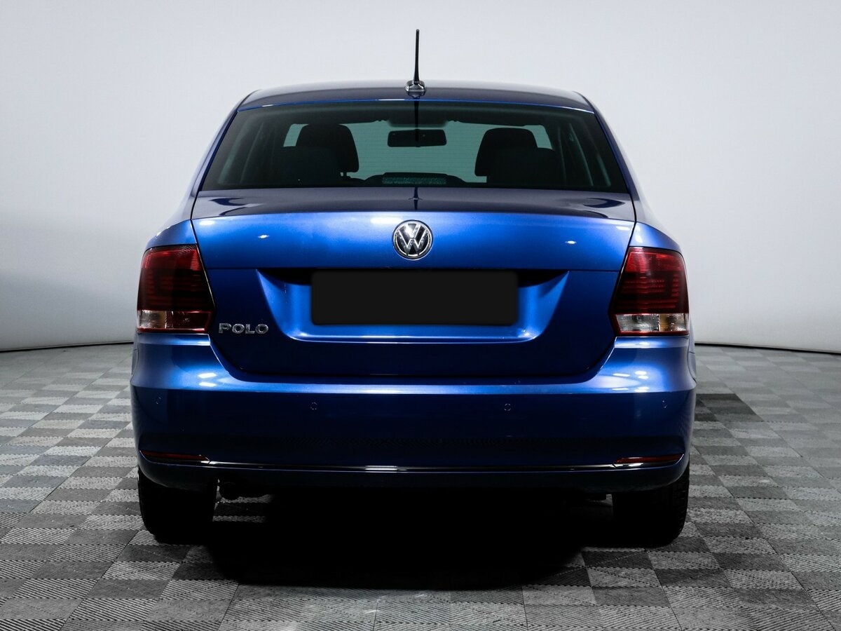 Купить Volkswagen Polo с пробегом. Фото: #4