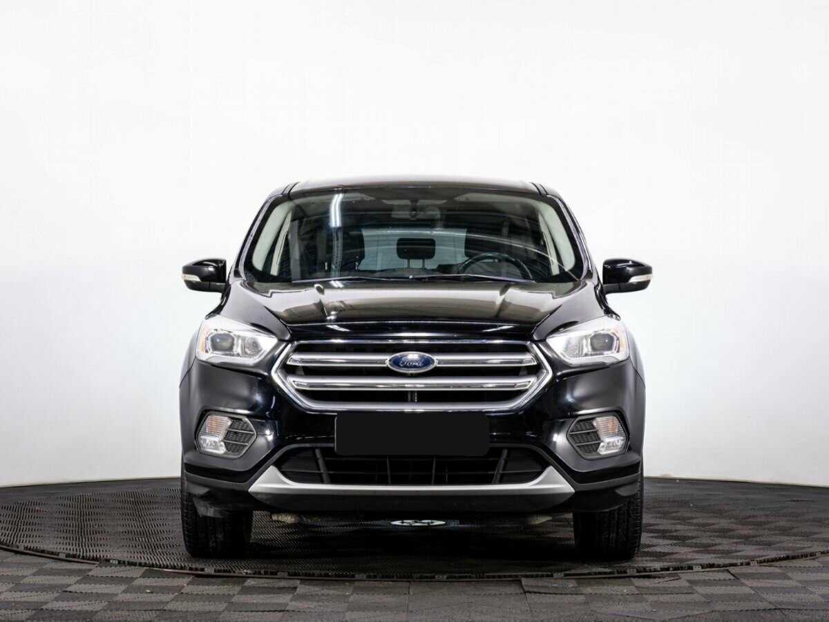 Купить Ford Kuga с пробегом. Фото: #1