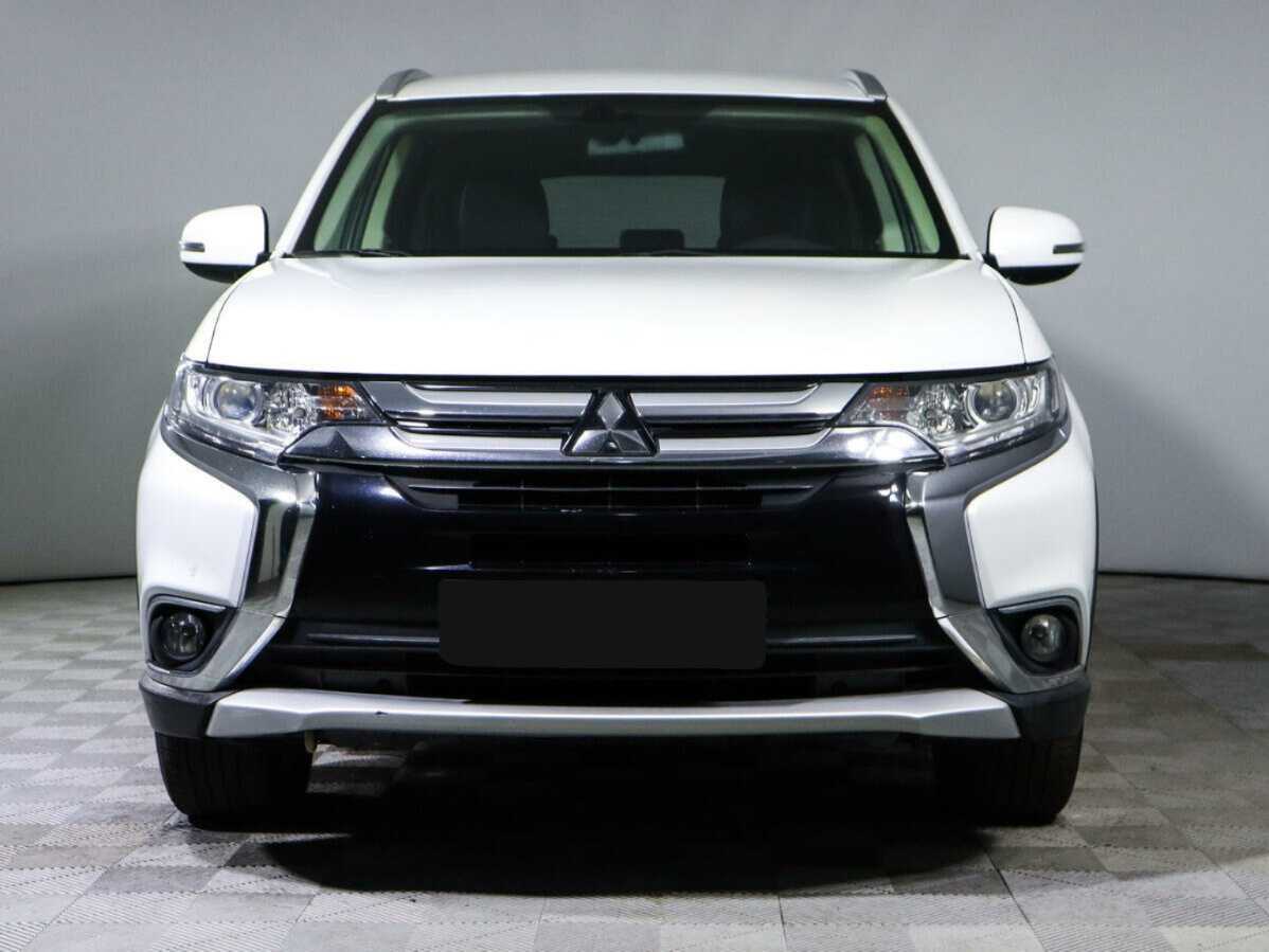 Купить Mitsubishi Outlander с пробегом. Фото: #0