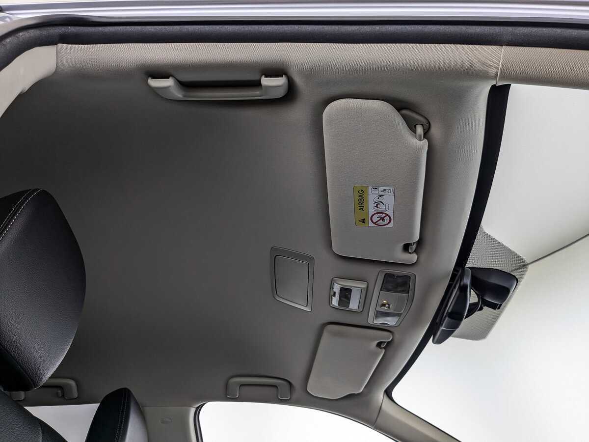 Купить Mitsubishi Outlander с пробегом. Фото: #17