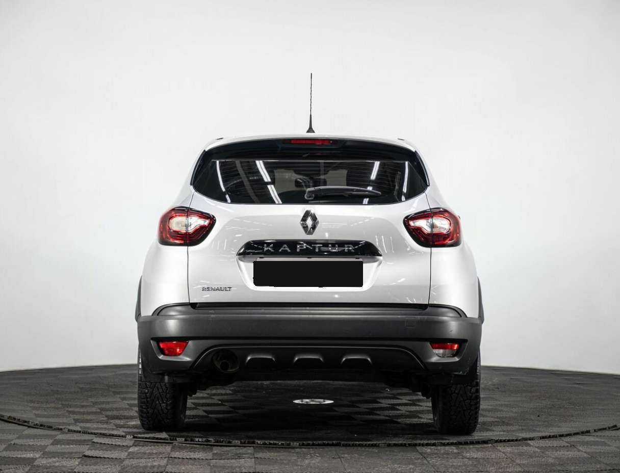 Купить Renault Kaptur с пробегом. Фото: #4
