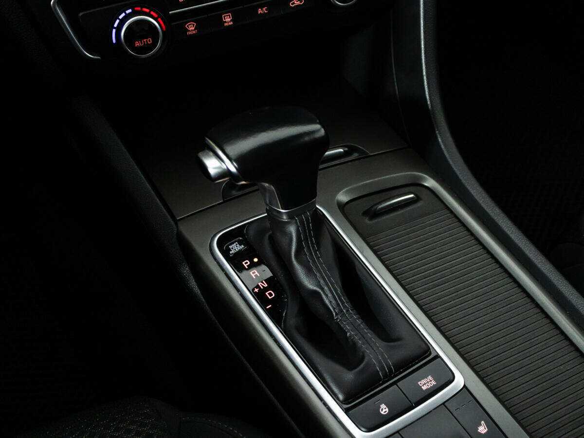 Купить Kia Optima с пробегом. Фото: #16