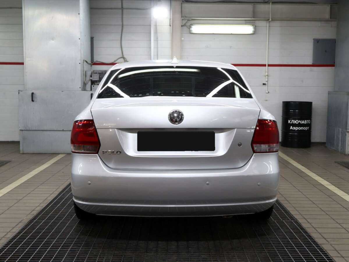 Купить Volkswagen Polo с пробегом. Фото: #3