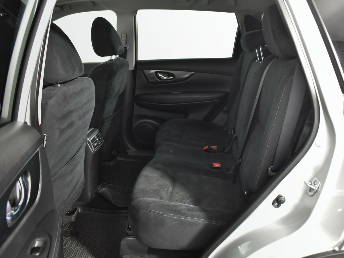 Купить Nissan X-Trail с пробегом. Фото: #10