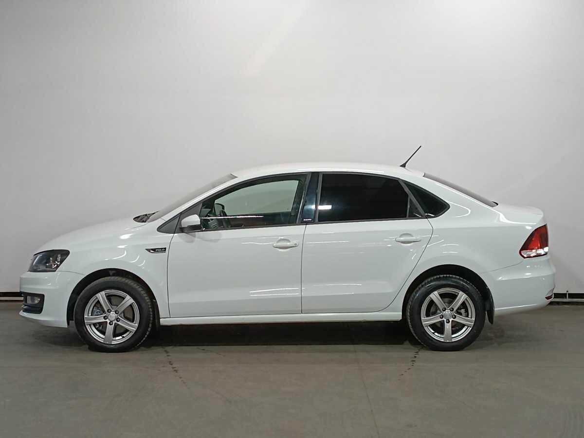 Купить Volkswagen Polo с пробегом. Фото: #3