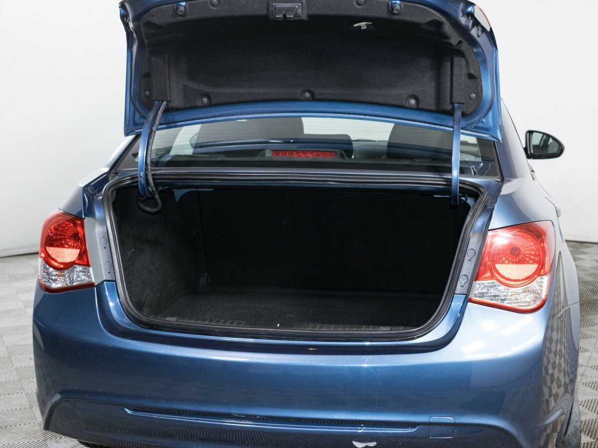 Купить Chevrolet Cruze с пробегом. Фото: #6