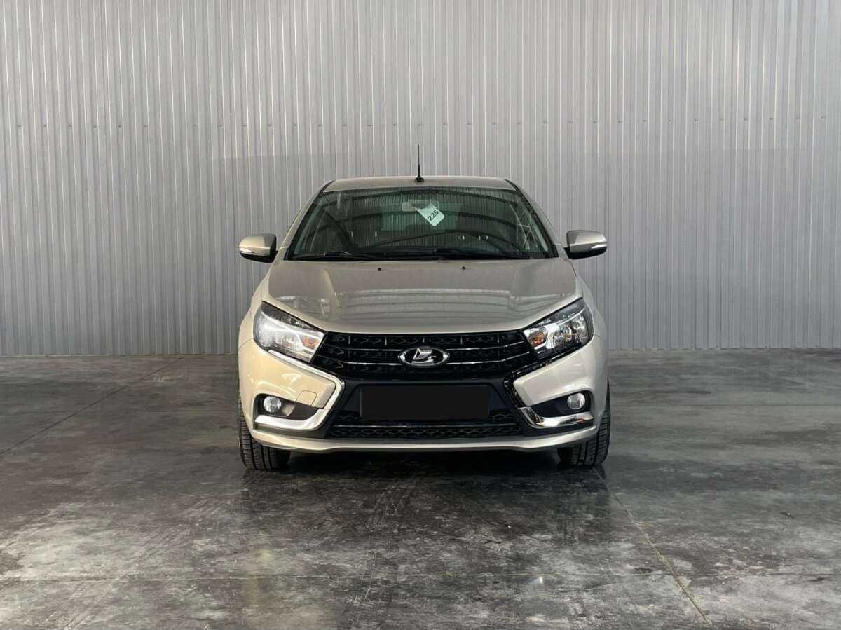 Купить Lada (ВАЗ) Vesta с пробегом. Фото: #1