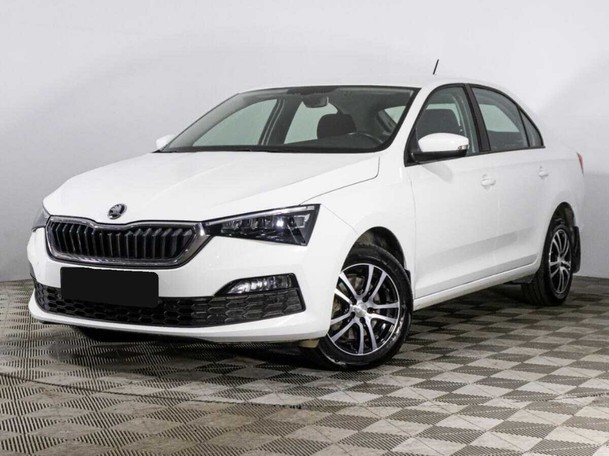 Купить Skoda Rapid с пробегом. Посмотреть фото