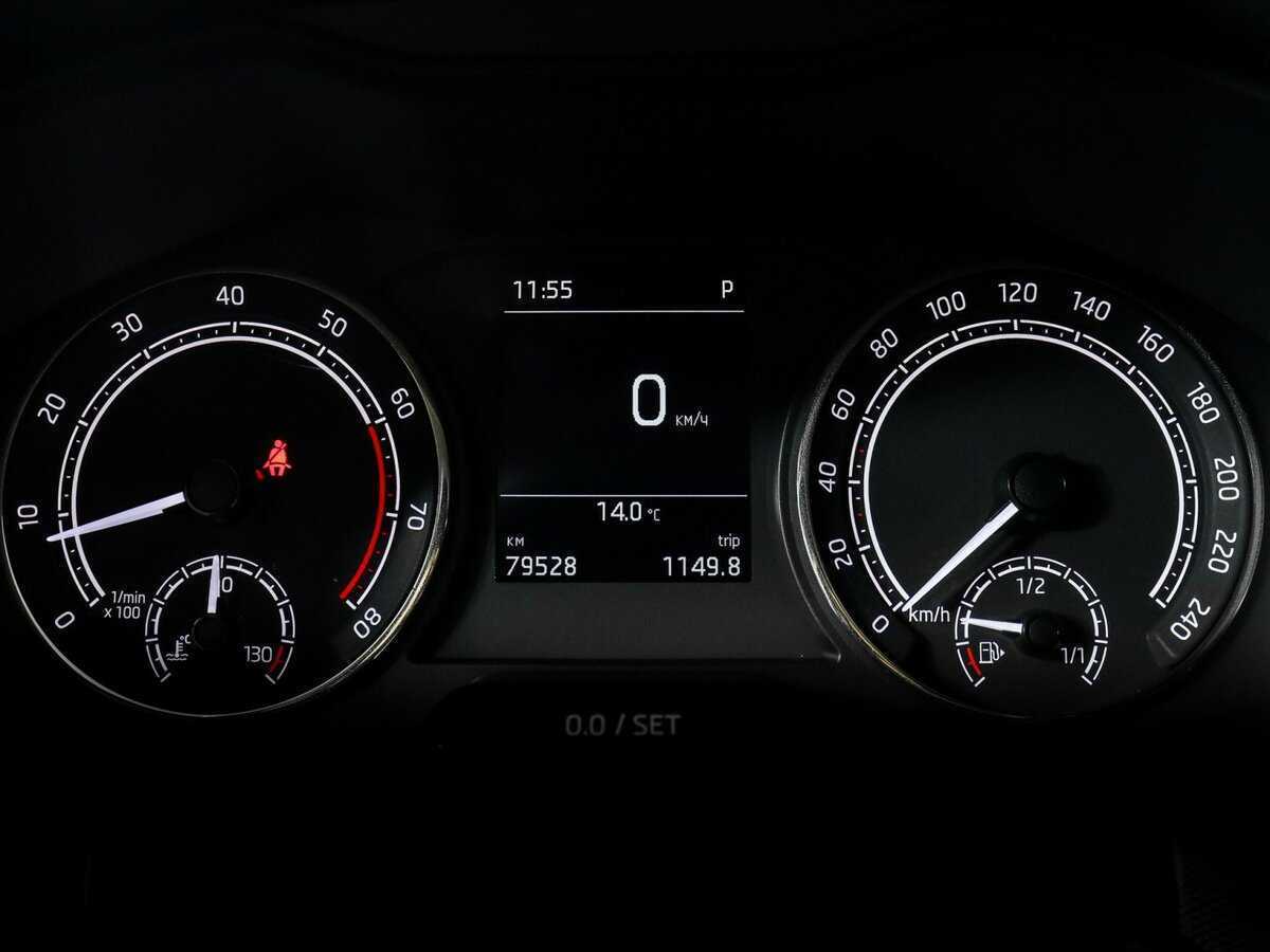 Купить Skoda Rapid с пробегом. Фото: #7