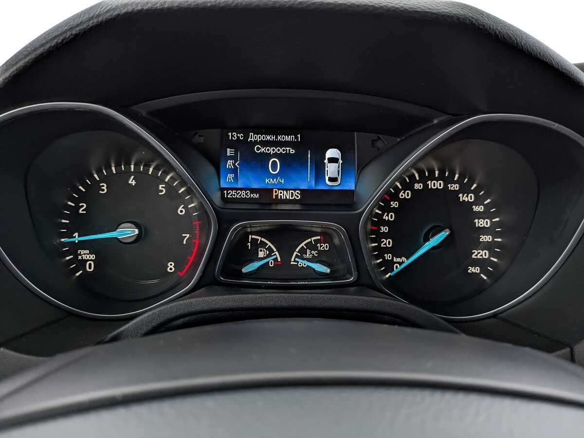 Купить Ford Focus с пробегом. Фото: #15