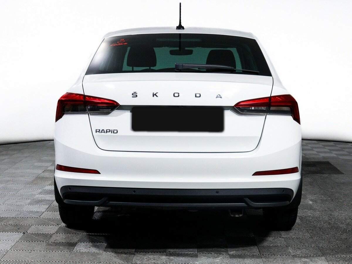 Купить Skoda Rapid с пробегом. Фото: #5