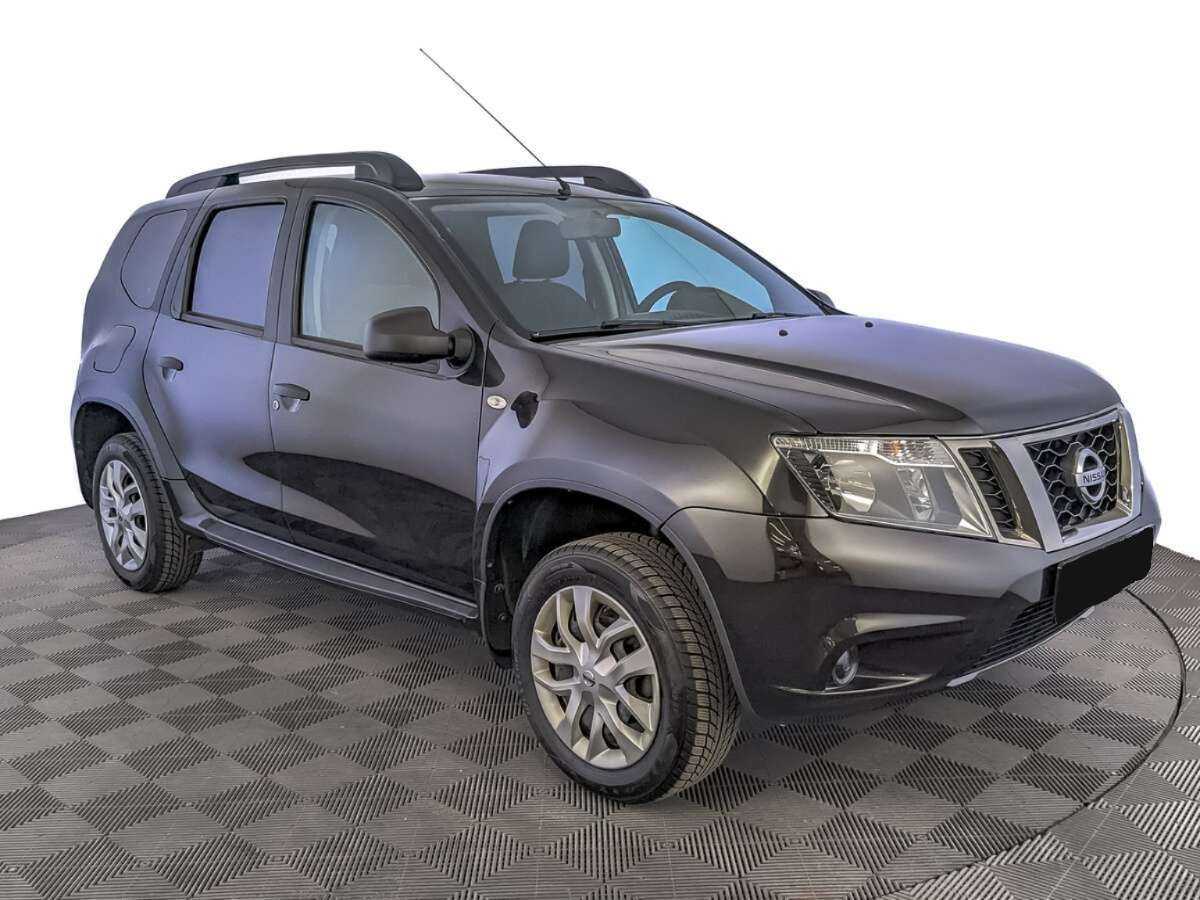 Купить Nissan Terrano с пробегом. Фото: #2