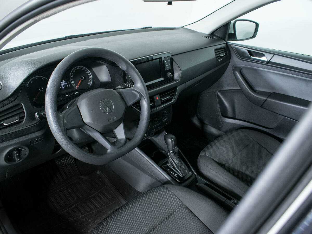 Купить Volkswagen Polo с пробегом. Фото: #12