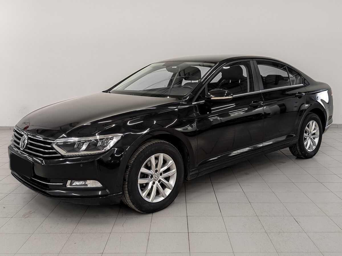 Купить Volkswagen Passat с пробегом. Посмотреть фото