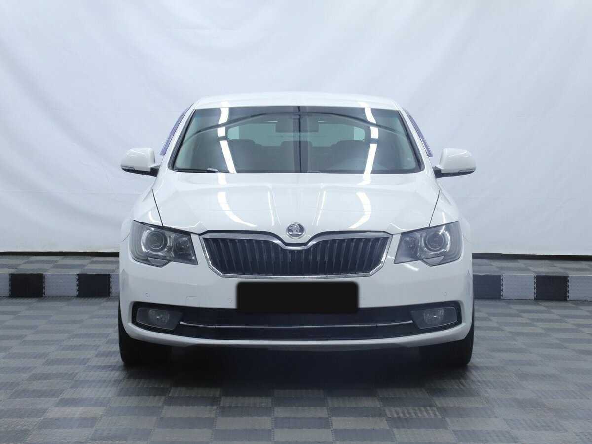 Купить Skoda Superb с пробегом. Фото: #1