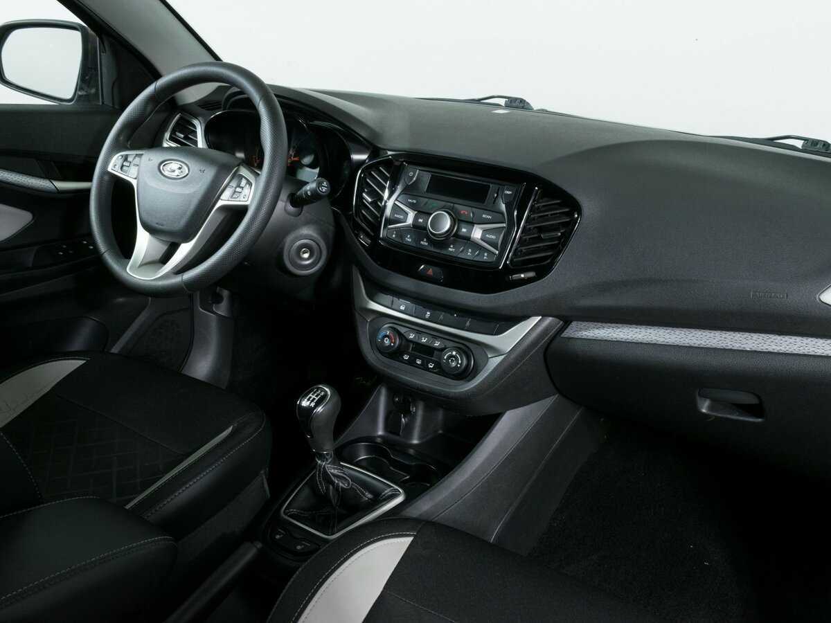 Купить Lada (ВАЗ) Vesta с пробегом. Фото: #8