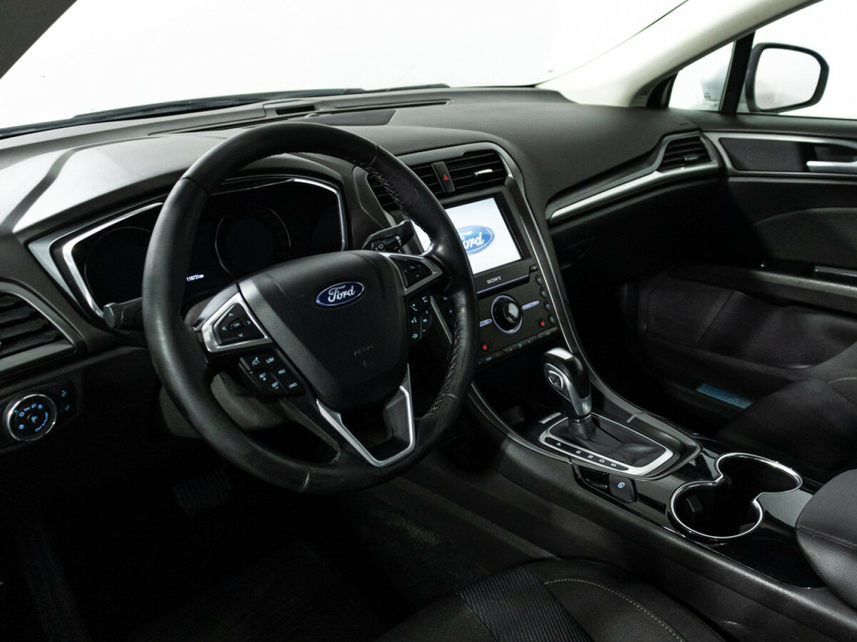 Купить Ford Mondeo с пробегом. Фото: #9