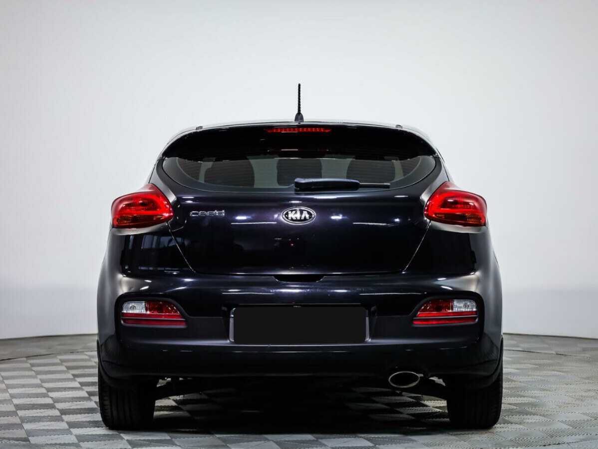 Купить Kia Ceed с пробегом. Фото: #4