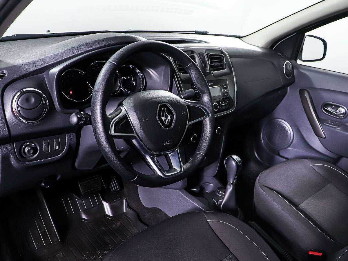 Купить Renault Logan с пробегом. Фото: #11