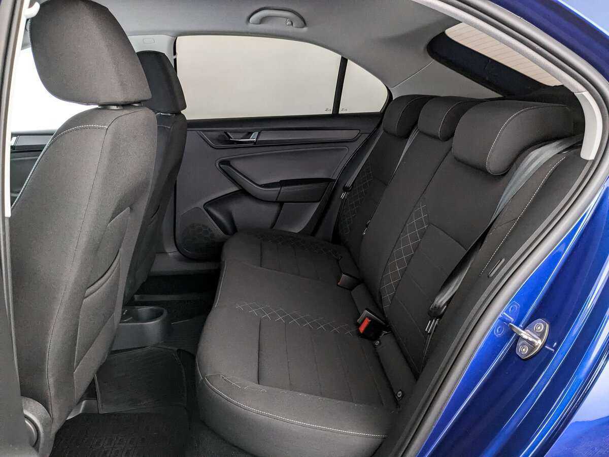 Купить Skoda Rapid с пробегом. Фото: #13