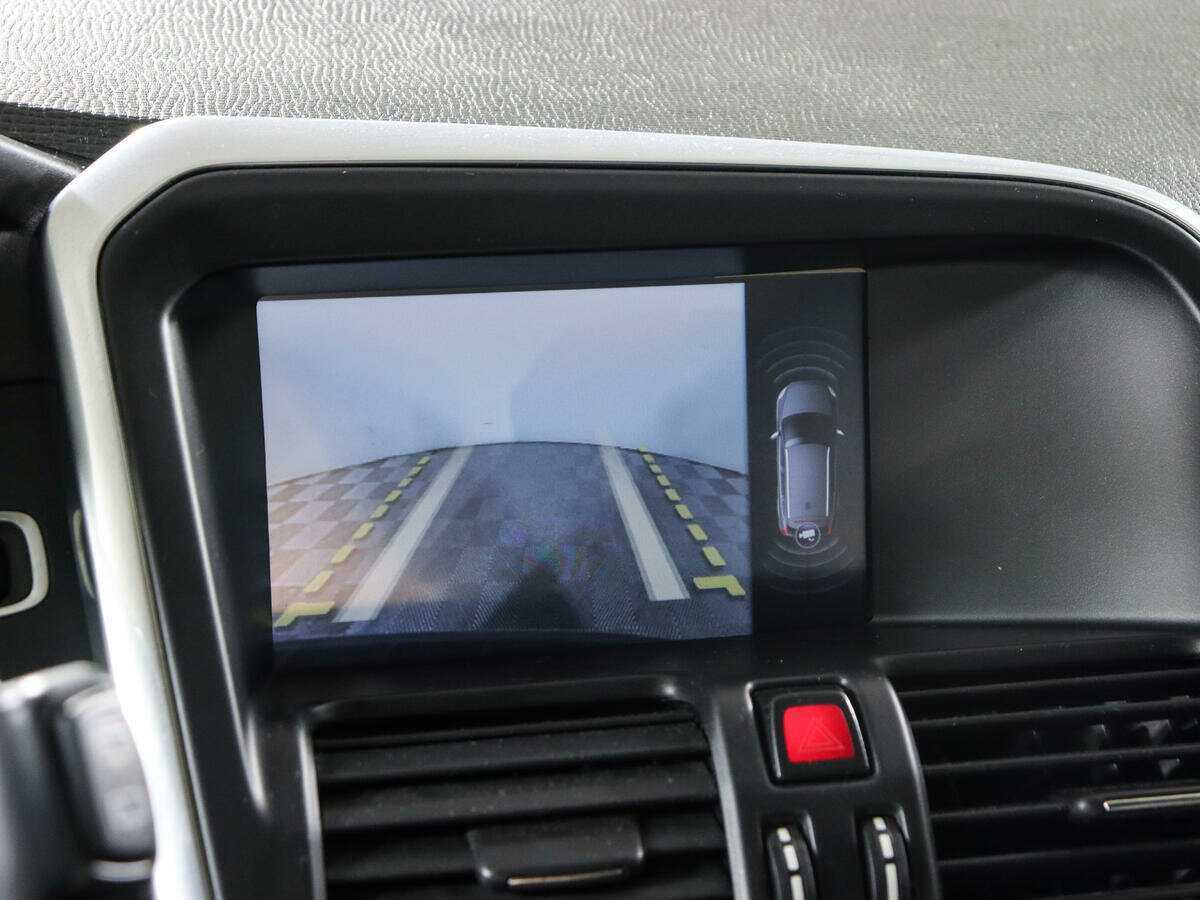 Купить Volvo XC60 с пробегом. Фото: #14