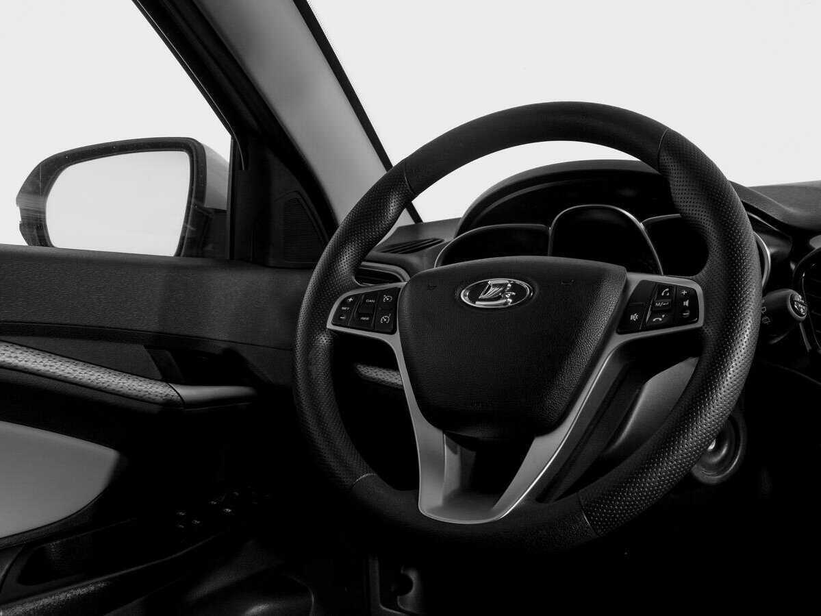 Купить Lada (ВАЗ) Vesta с пробегом. Фото: #9