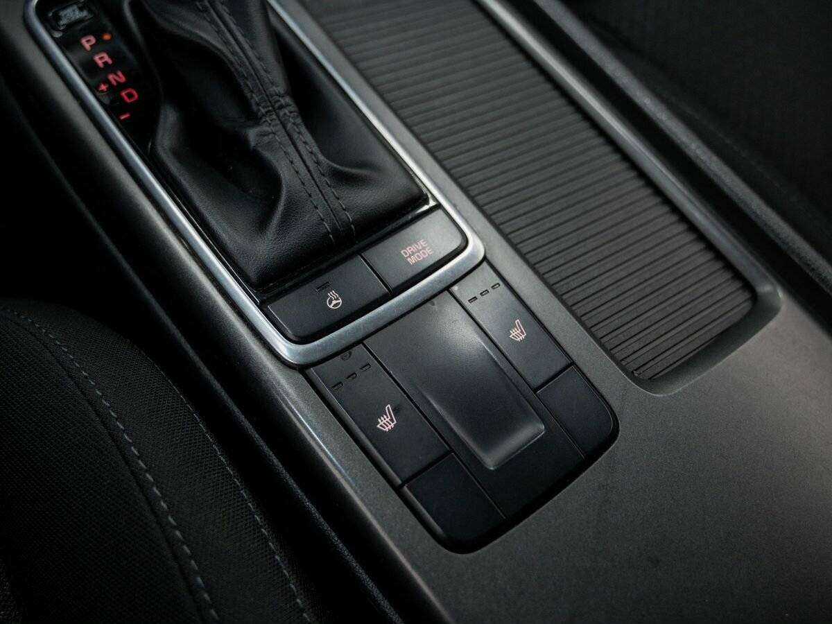 Купить Kia Optima с пробегом. Фото: #17