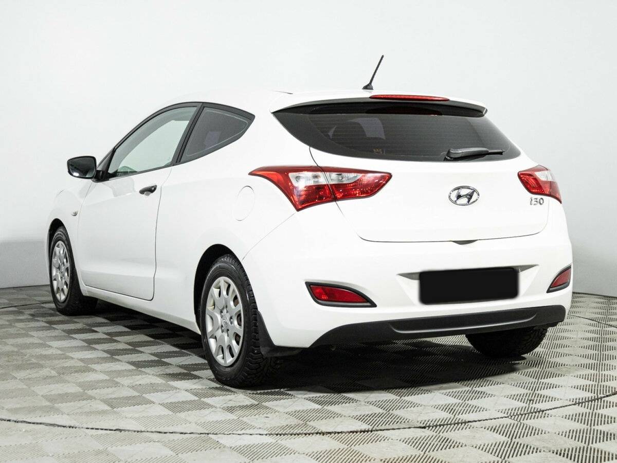 Купить Hyundai i30 с пробегом. Фото: #6