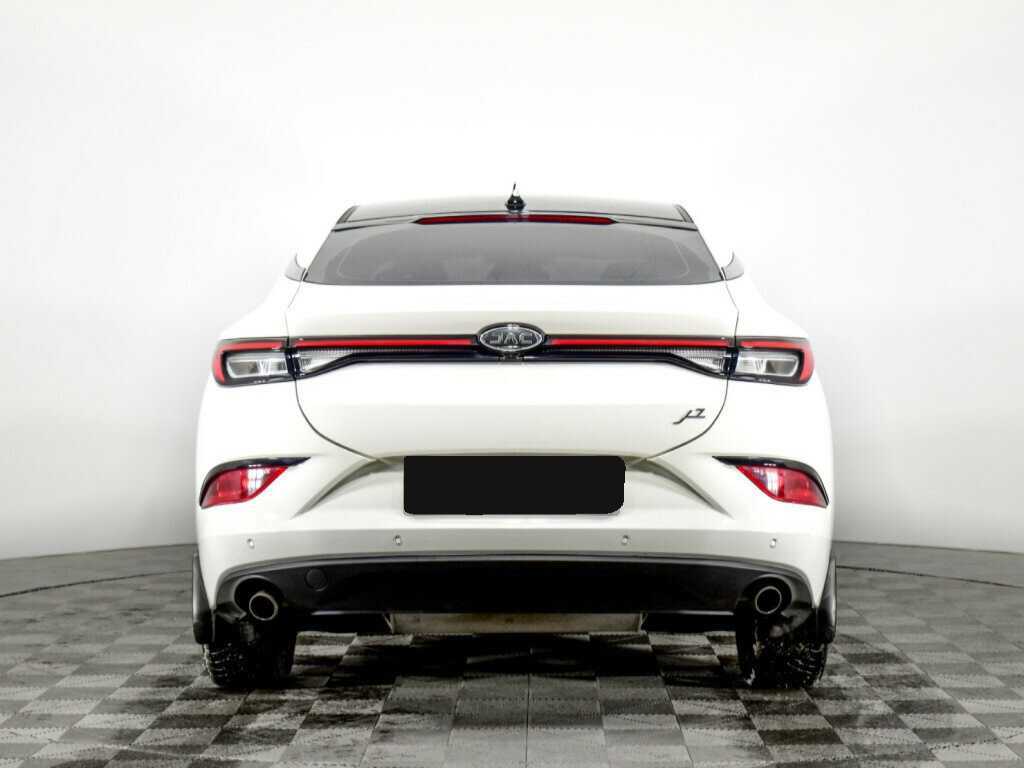 Купить JAC J7 с пробегом. Фото: #5