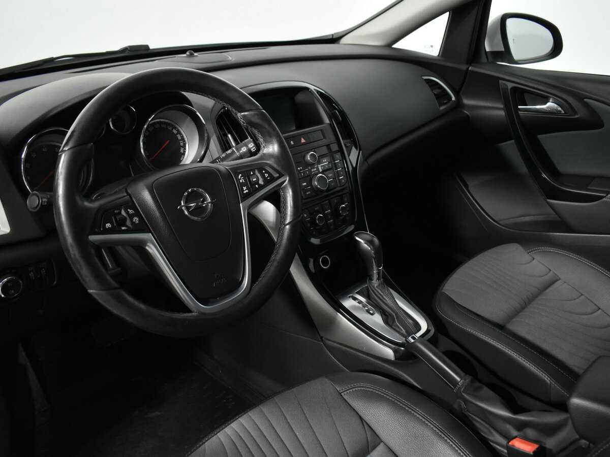 Купить Opel Astra с пробегом. Фото: #8