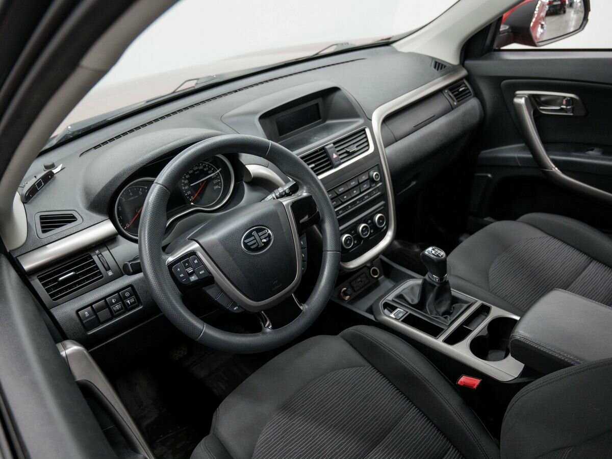 Купить FAW Besturn X80 с пробегом. Фото: #12