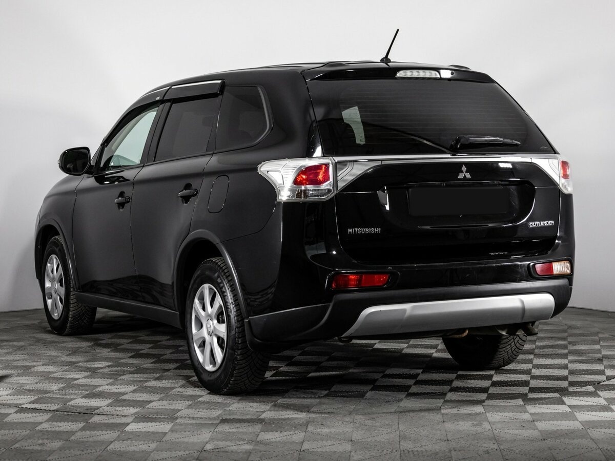 Купить Mitsubishi Outlander с пробегом. Фото: #5