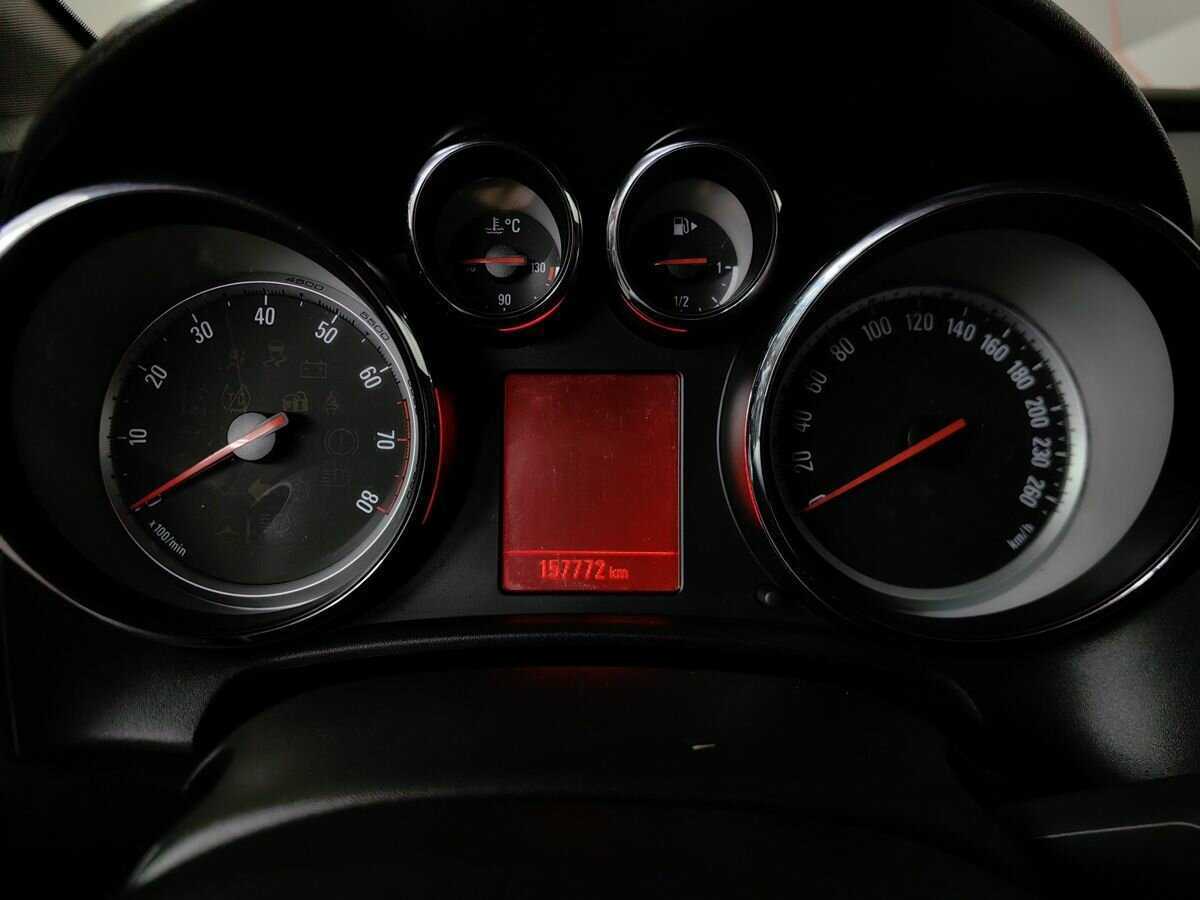 Купить Opel Astra с пробегом. Фото: #16