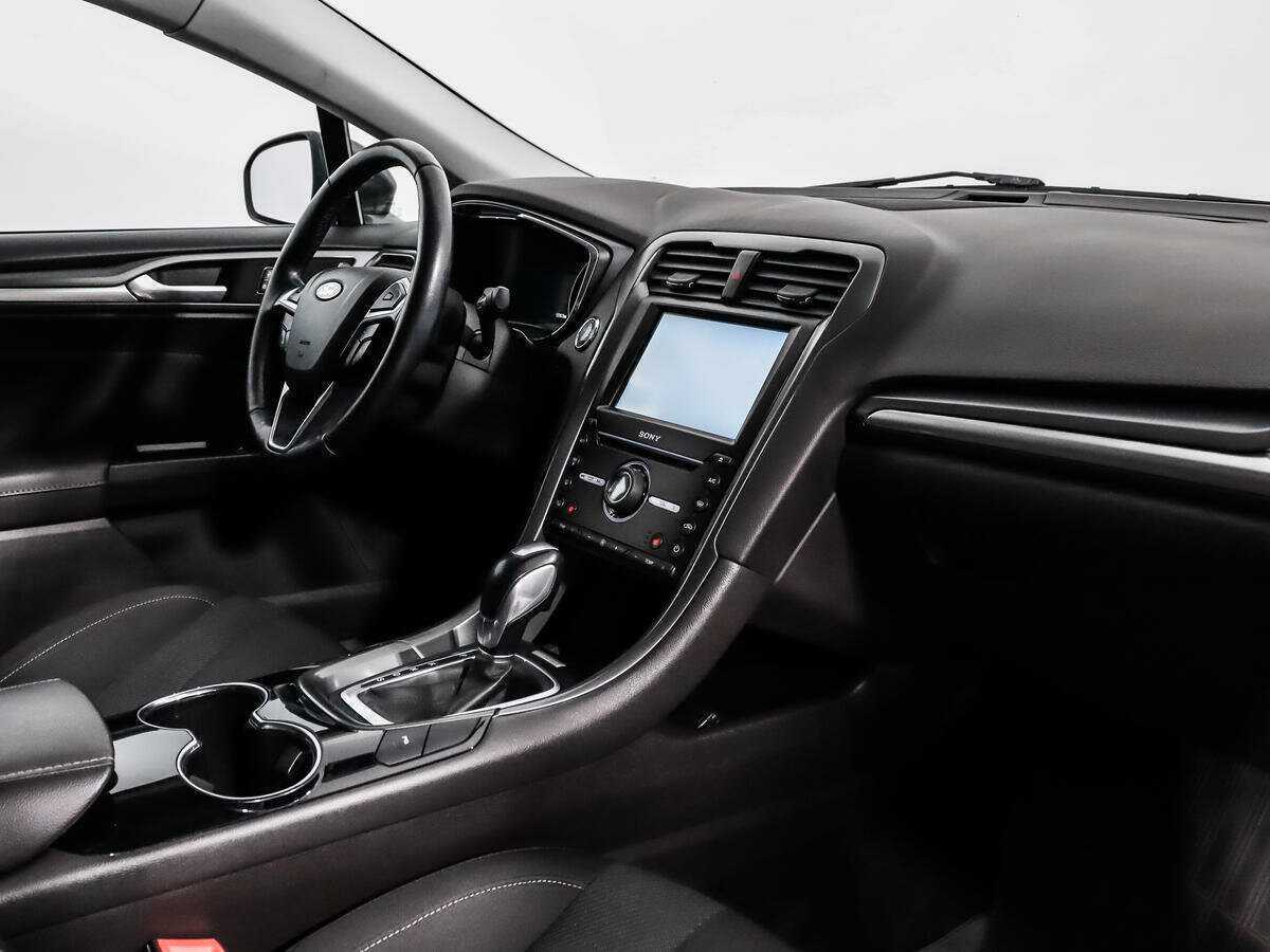 Купить Ford Mondeo с пробегом. Фото: #11