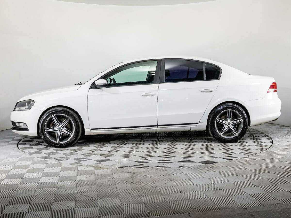 Купить Volkswagen Passat с пробегом. Фото: #7