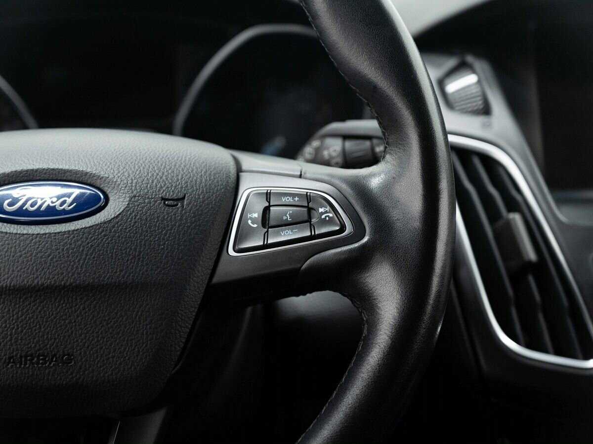 Купить Ford Focus с пробегом. Фото: #15