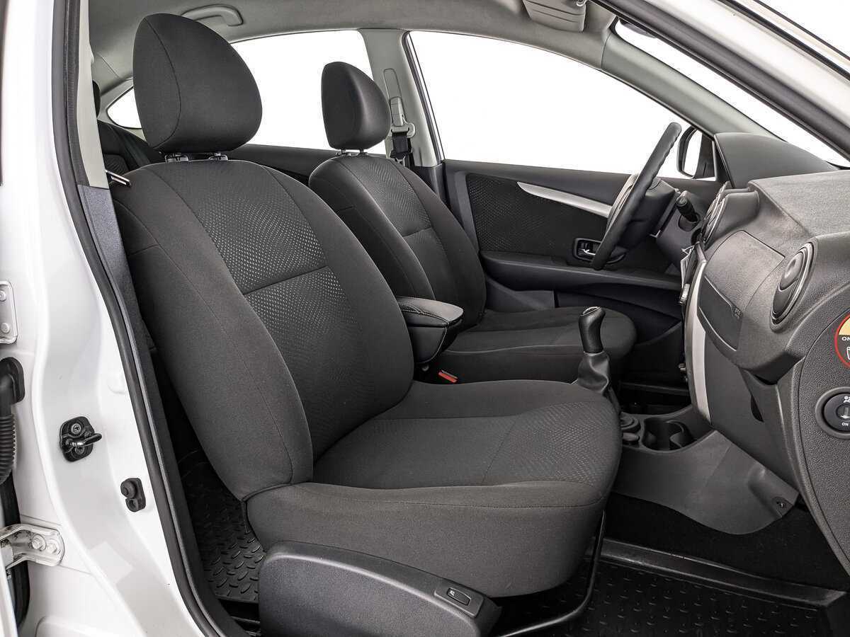 Купить Nissan Almera с пробегом. Фото: #19