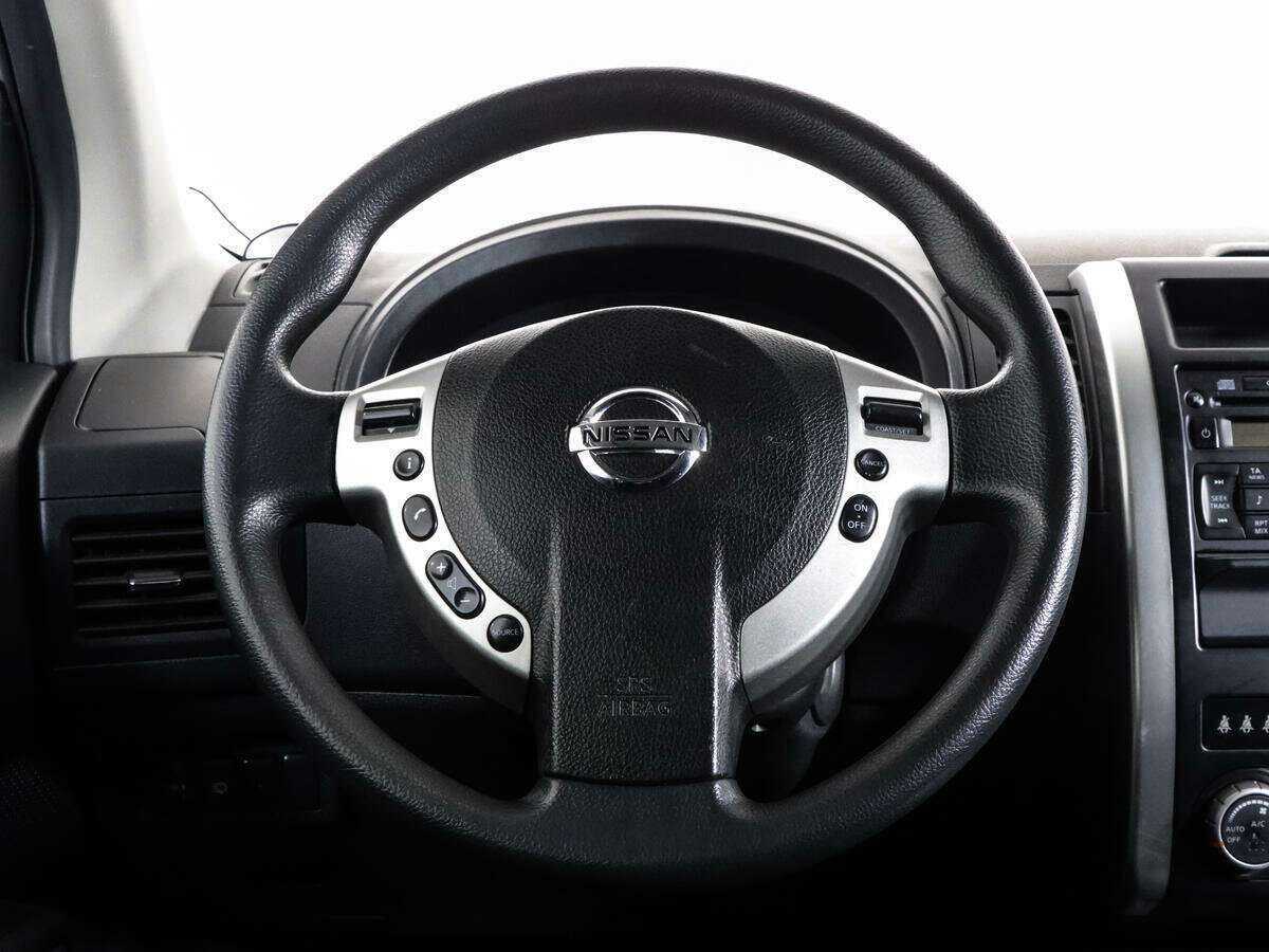 Купить Nissan X-Trail с пробегом. Фото: #9