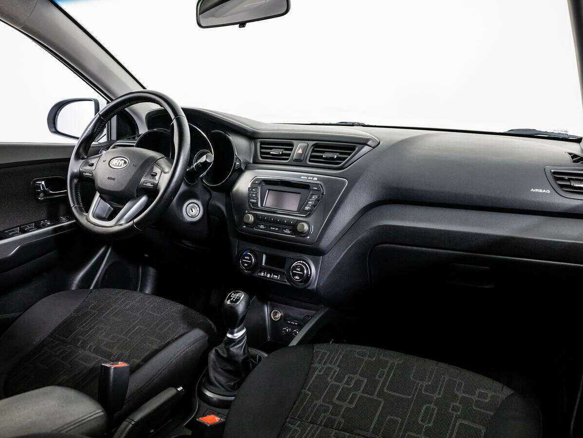 Купить Kia Rio с пробегом. Фото: #8