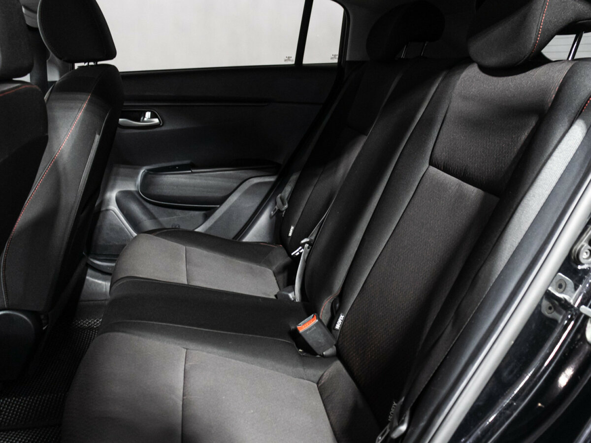 Купить Kia Rio с пробегом. Фото: #9