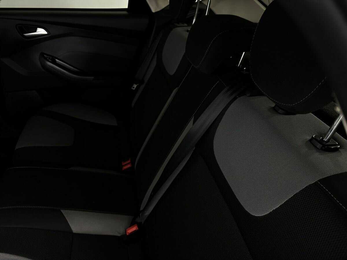 Купить Ford Focus с пробегом. Фото: #11