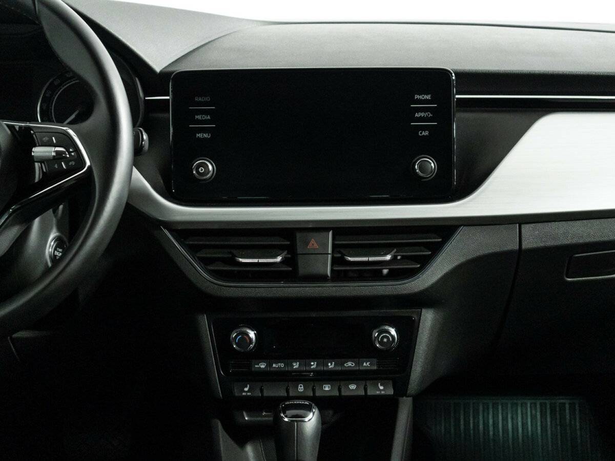 Купить Skoda Rapid с пробегом. Фото: #13