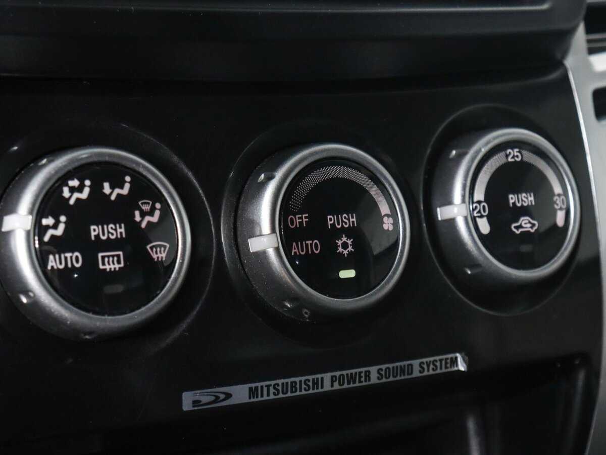 Купить Mitsubishi Pajero Sport с пробегом. Фото: #13