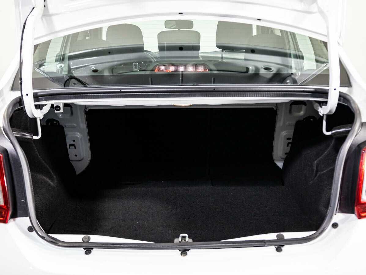 Купить Renault Logan с пробегом. Фото: #16