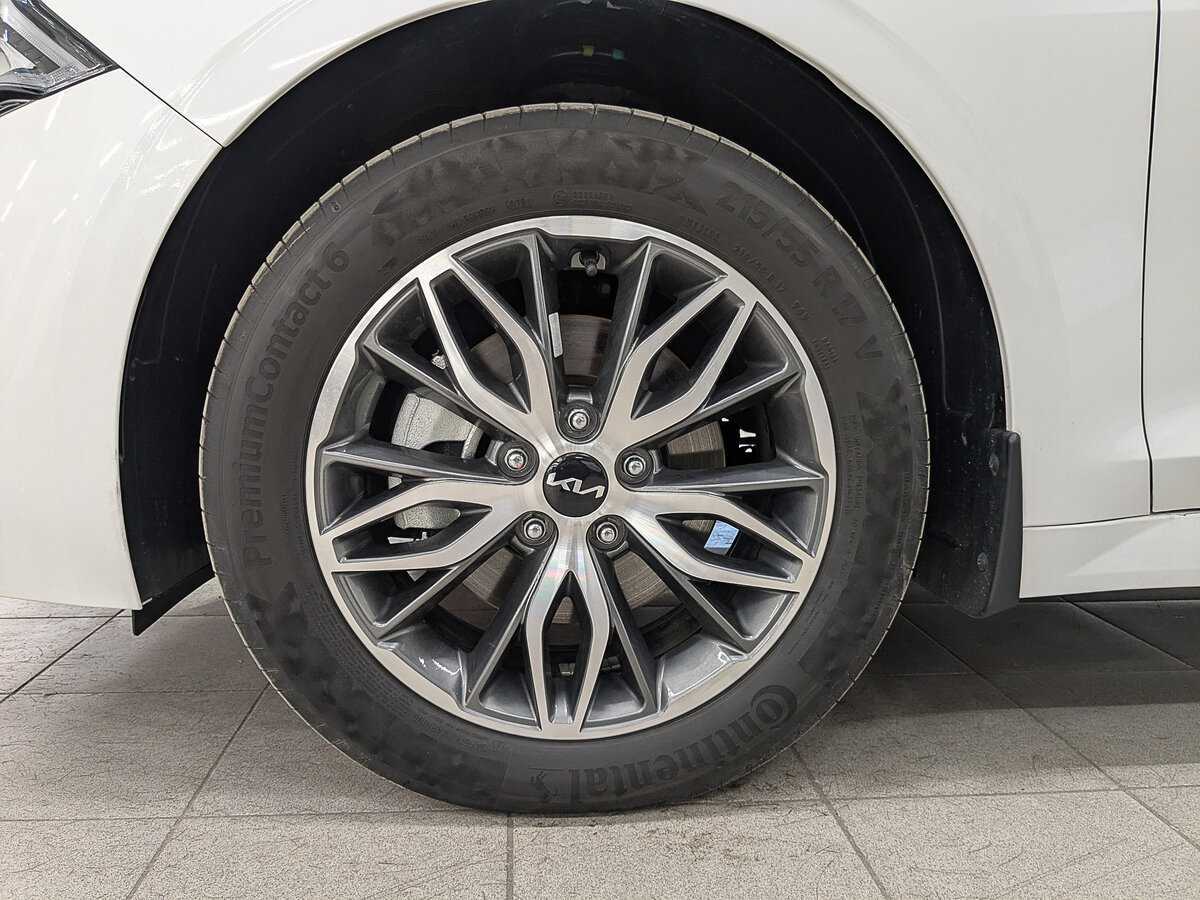 Купить Kia K5 с пробегом. Фото: #10