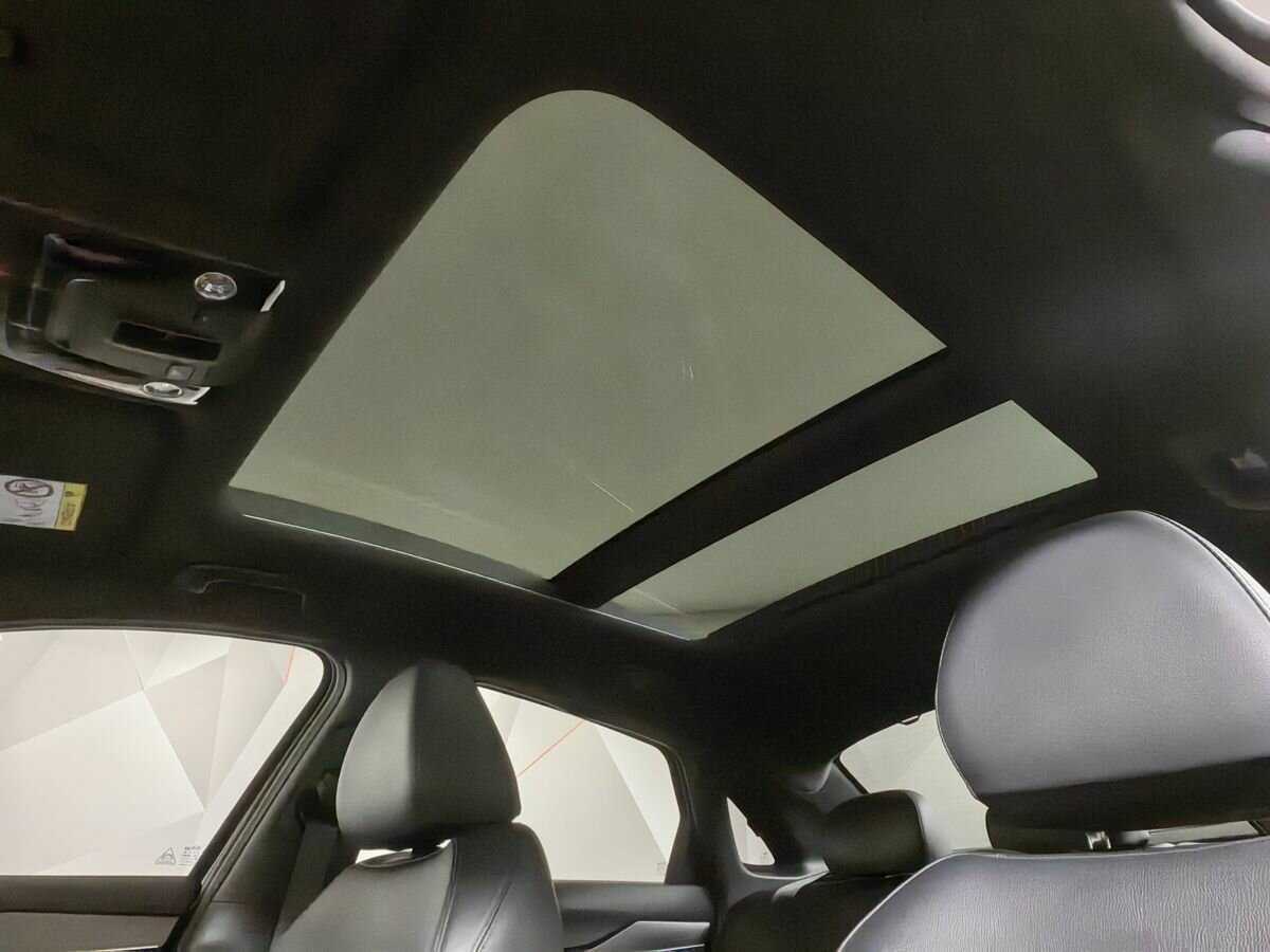 Купить Kia K5 с пробегом. Фото: #16