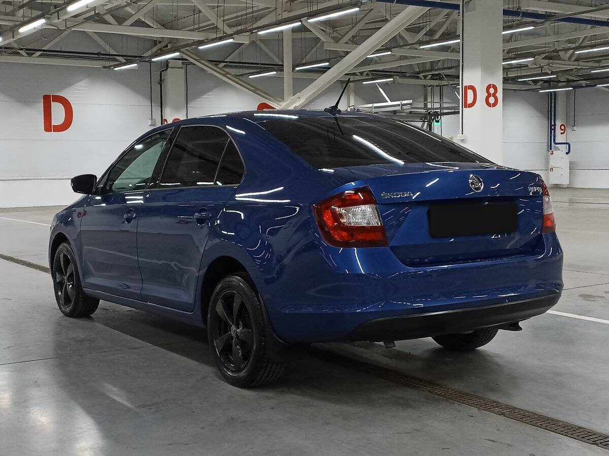 Купить Skoda Rapid с пробегом. Фото: #6